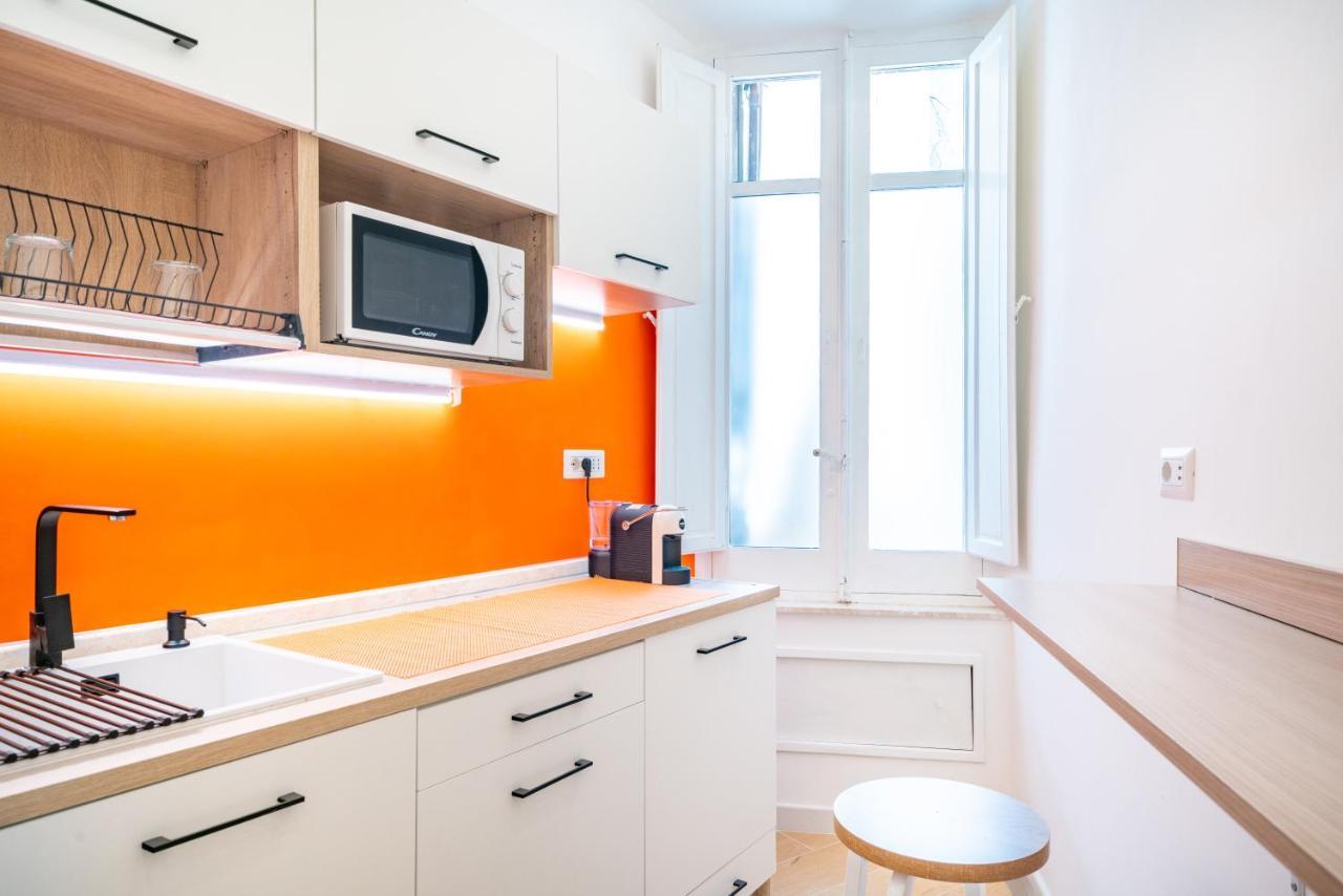 Sunscape Rooms Cagliari City Center Bagian luar foto