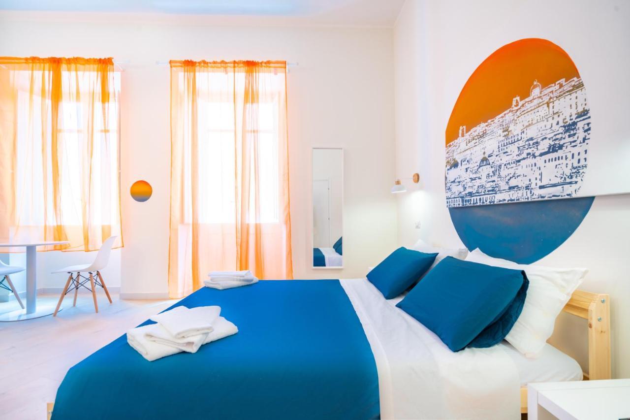 Sunscape Rooms Cagliari City Center Bagian luar foto
