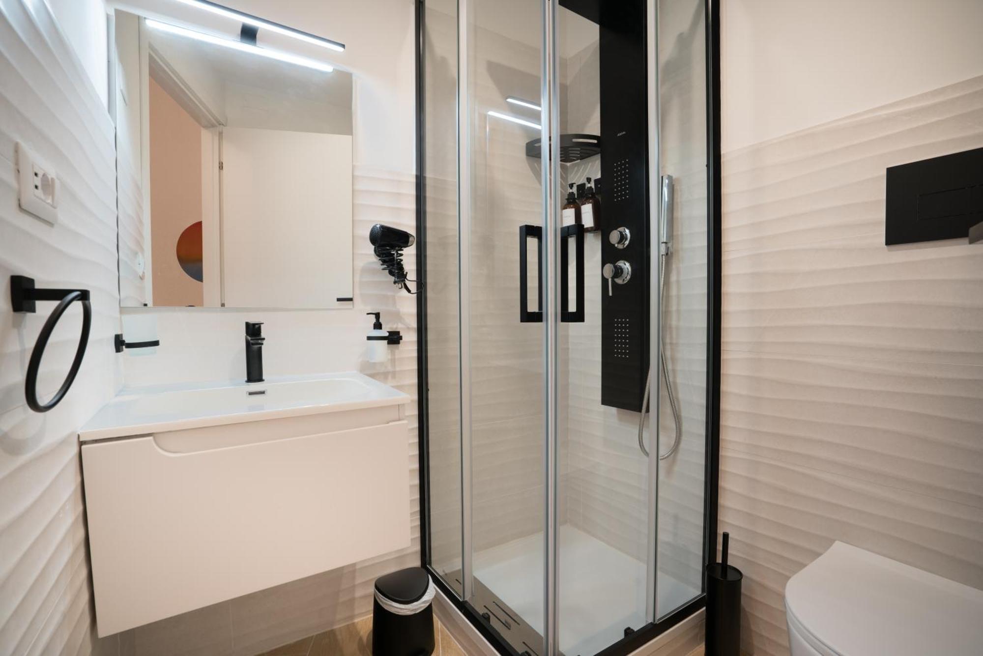 Sunscape Rooms Cagliari City Center Bagian luar foto