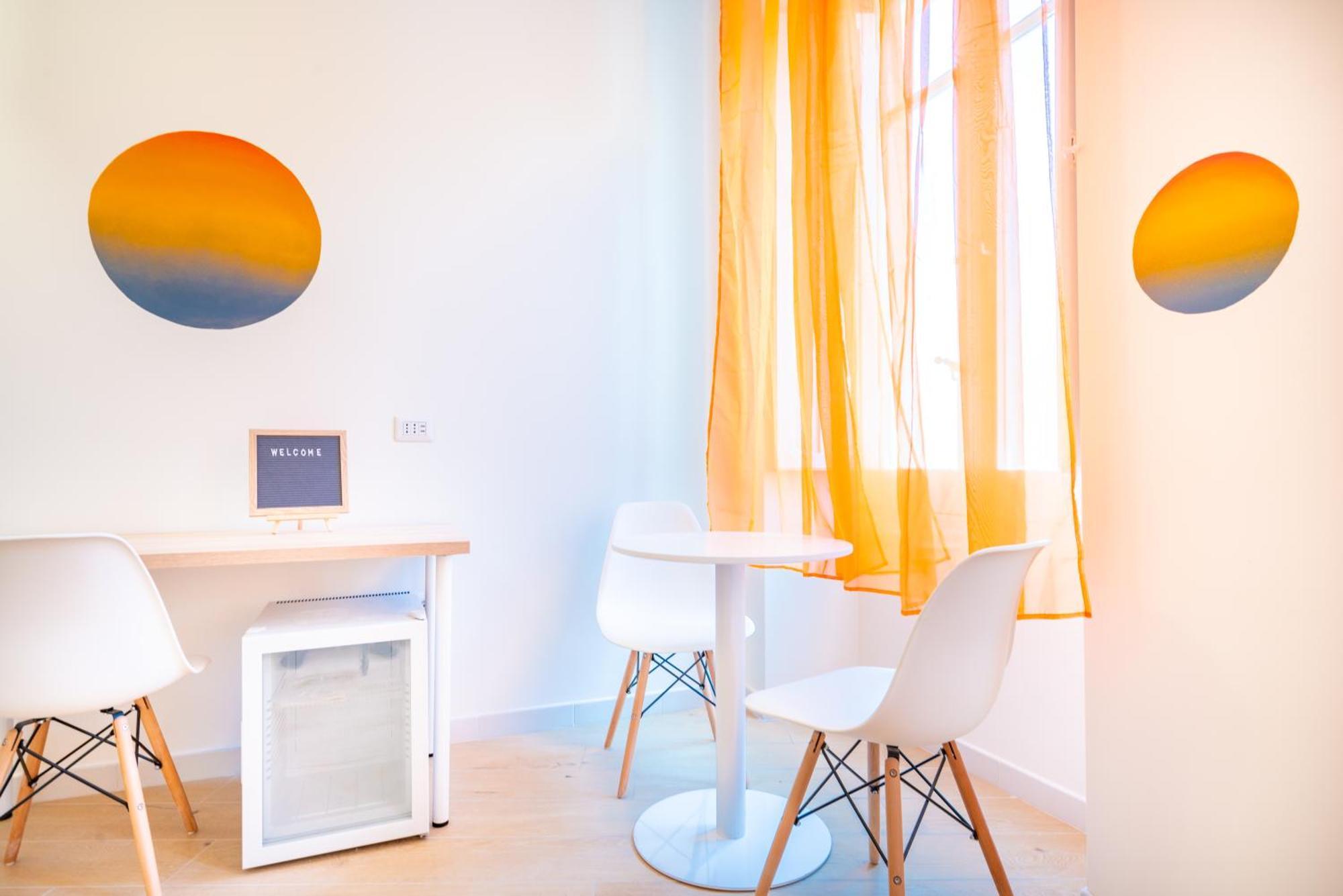 Sunscape Rooms Cagliari City Center Bagian luar foto